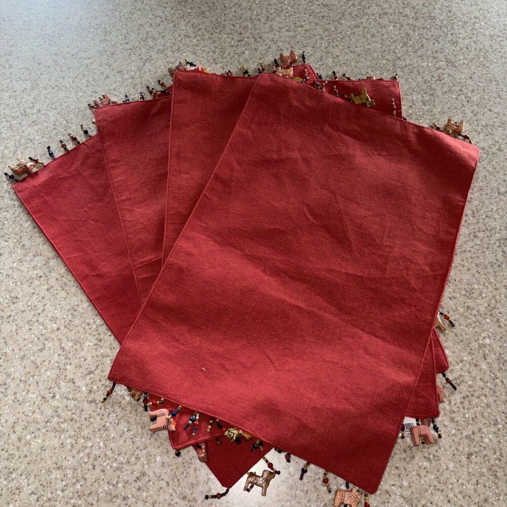 Pier 1 Red Cotton Placemats Set Wooden Camel Horse Bead Trim India 13 x 19”